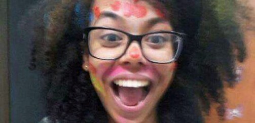 Bruna Sena, 17, comemora o 1º lugar em medicina da USP de Ribeirão, o mais concorrido da Fuvest 